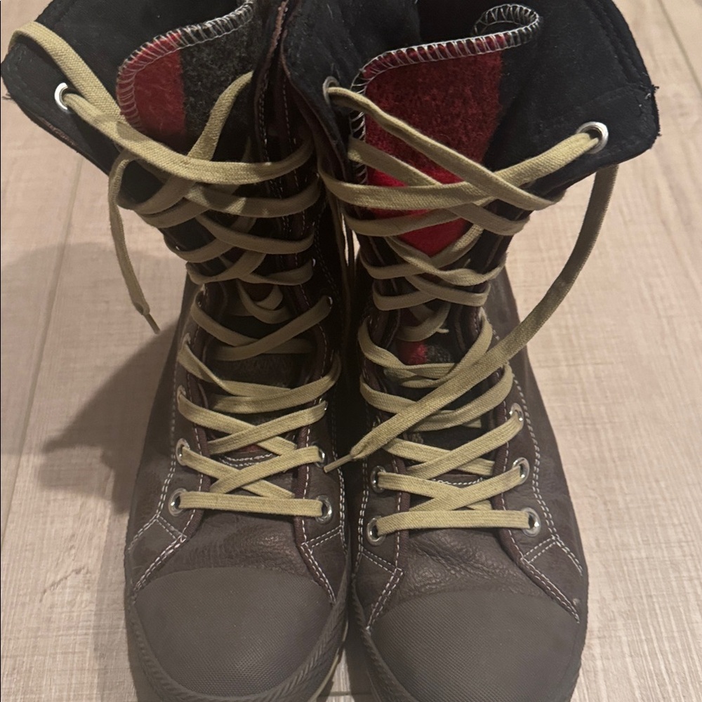 Converse & Woolrich Brown leather Lace-Up Boots size 10
